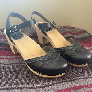 Swedish Hasbeens Fringe clogs